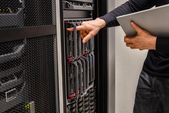 SOLUTII DE STOCARE SI INFRASTRUCTURA IT PENTRU COMPANII 11 | Docentris